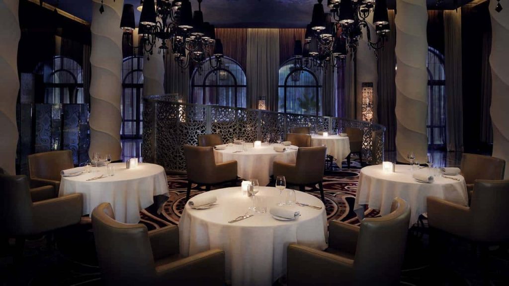 Ресторан Stay by Yannick Alleno в Дубае