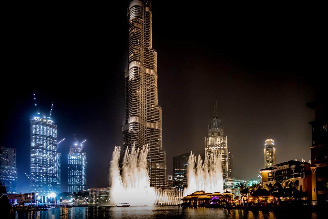 Лучшие рестораны в центре Дубая с видом на Дубайский фонтан