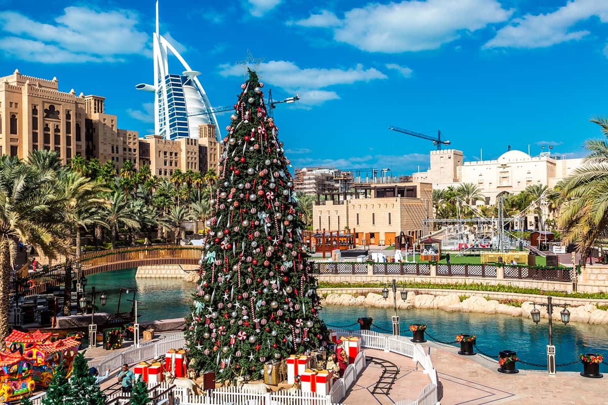 Фантастические праздничные развлечения в Дубае на Рождество 2022 года