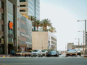 Как оспорить штрафы за нарушение правил дорожного движения в ОАЭ: процесс и методы