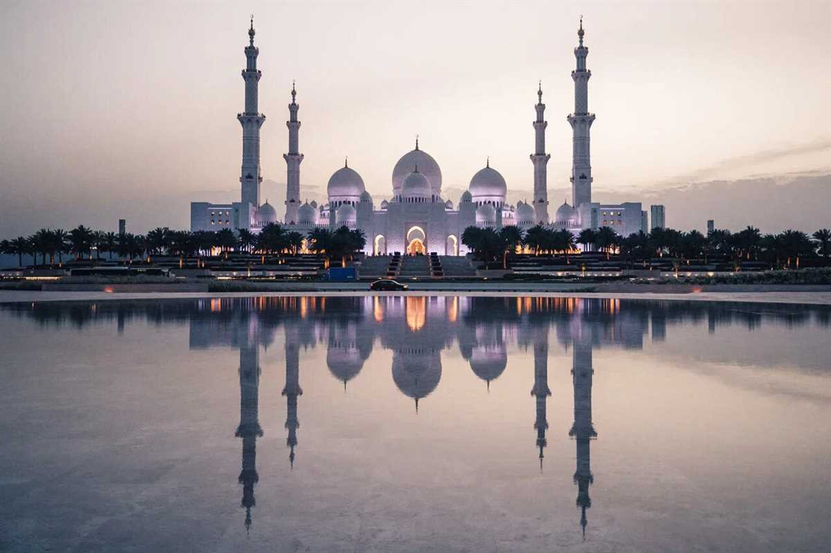 Путеводитель по мечети Шейха Заеда: знаковое сооружение Абу-Даби