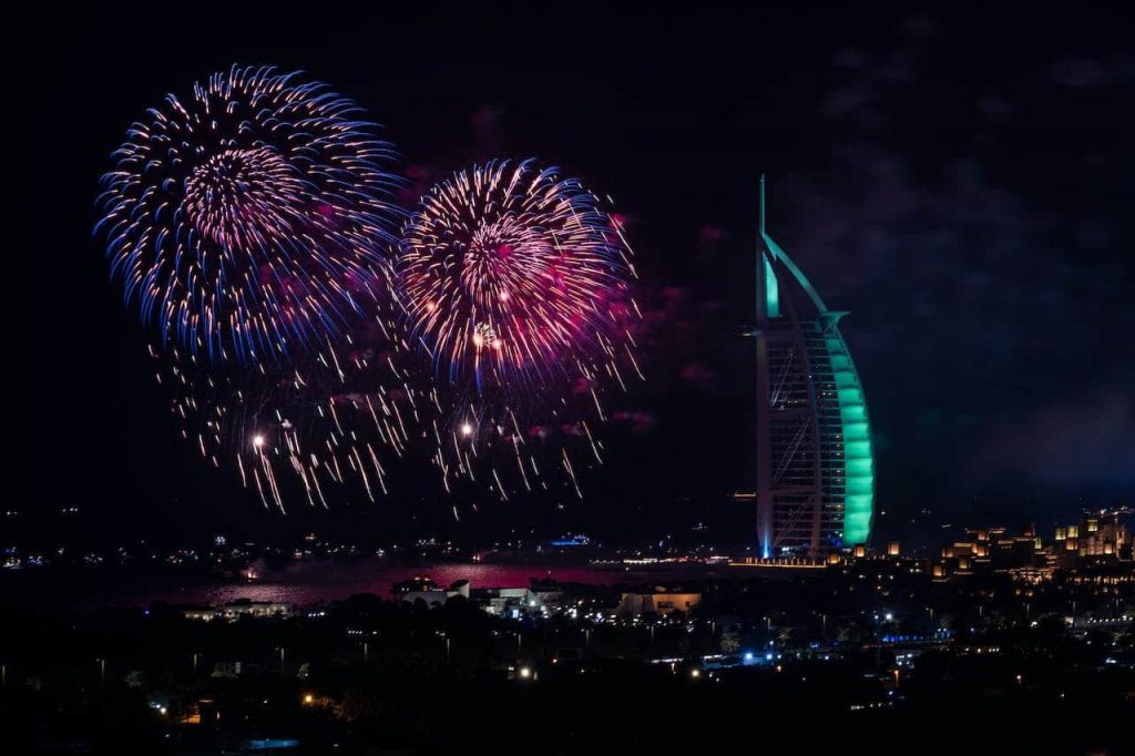 Новогодний фейерверки в Бурдж аль Араб